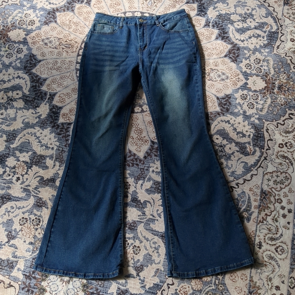**3/$10** Unbranded Jeans Size Large